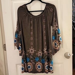 Large Bell Sleeve Blouse